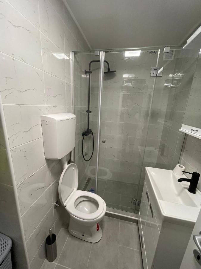 Ferienwohnung Stan Centar Ns Novi Sad Exterior foto